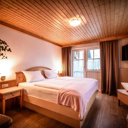 Alloggio in famiglia Kuntschner *